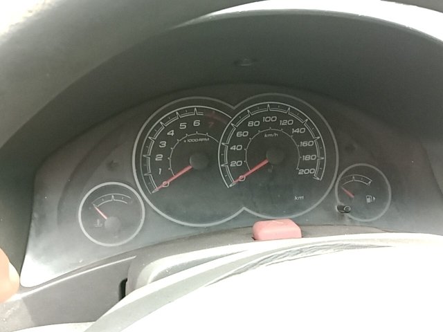 Chevrolet Celta 1.0L LS 2011/2012 com avarias e sem chave
