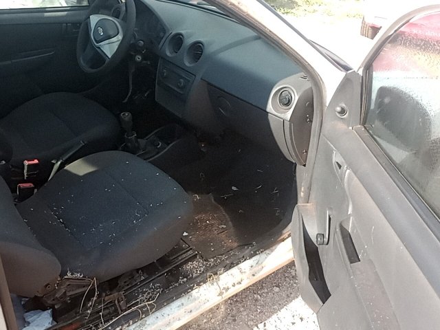 Vehicle_photo_9
