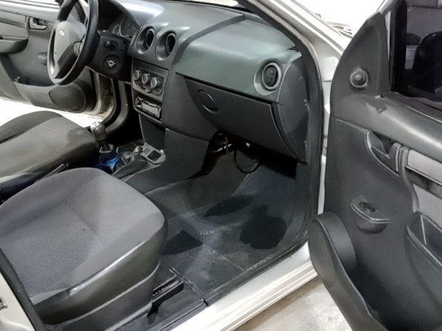 Vehicle_photo_9