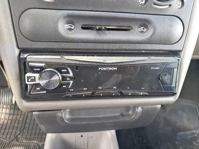 Vehicle_photo_6