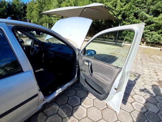 Vehicle_photo_9