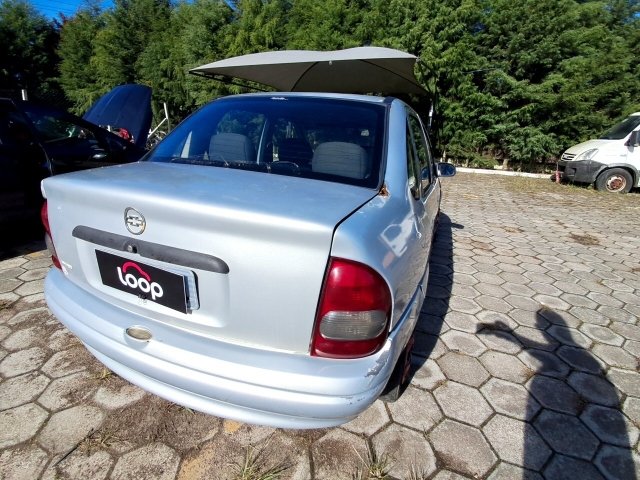 Vehicle_photo_4
