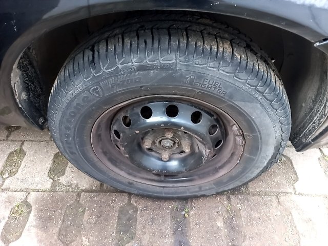 Vehicle_photo_14