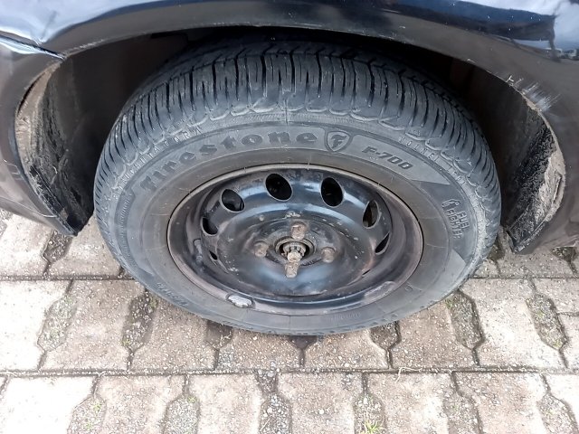Vehicle_photo_13