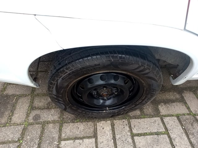 Vehicle_photo_16
