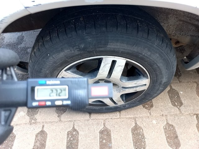 Vehicle_photo_16