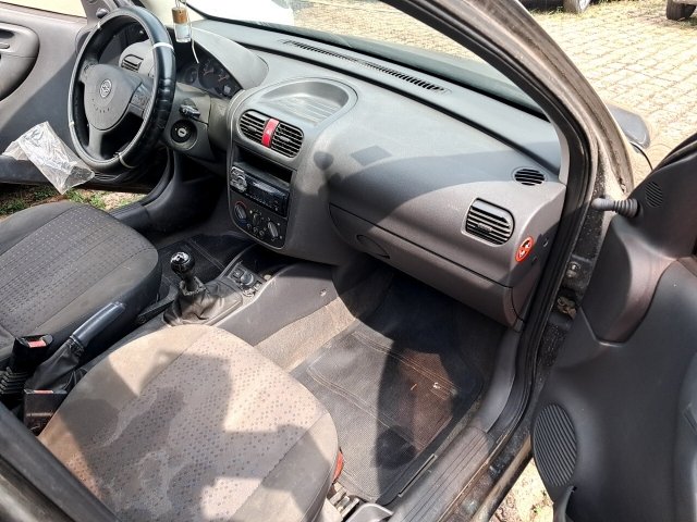 Vehicle_photo_9