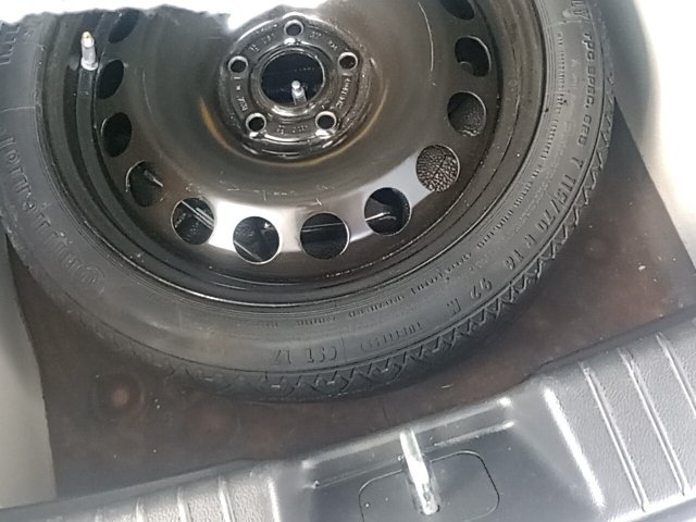 Vehicle_photo_17