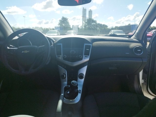 Vehicle_photo_7