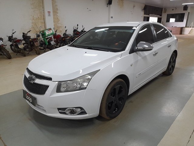 Chevrolet Cruze 1.8 LT 16V FLEX 4P Automático 2013/2014