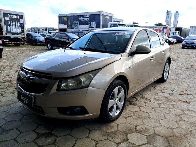 Veículo GM - Chevrolet Cruze Chevrolet Cruze LT NB 2013 Conservado com reparos e pintura 2013 em leilão