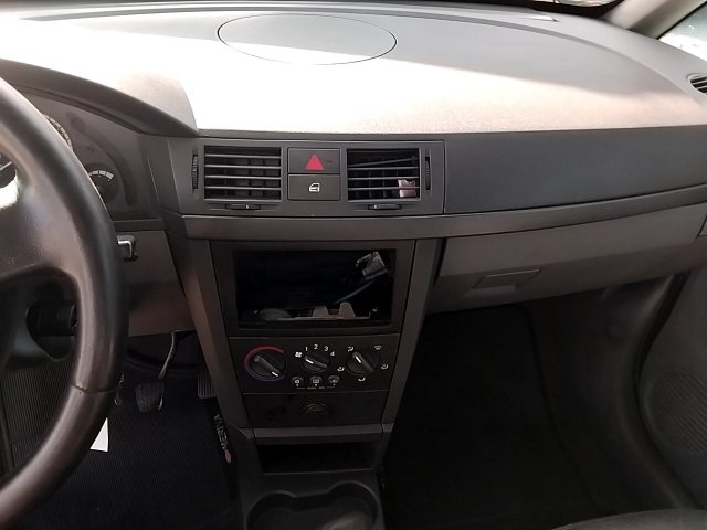 Vehicle_photo_6