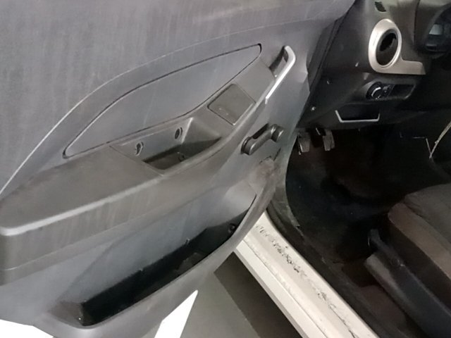 Vehicle_photo_7