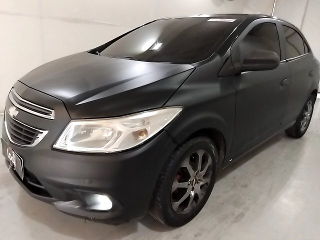 Veículo GM - Chevrolet Onix CHEVROLET ONIX 1.0MT LT 2014/2015 2015 em leilão