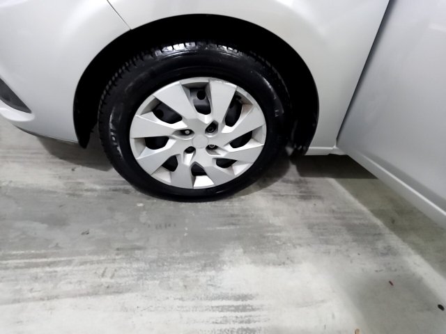 Vehicle_photo_13