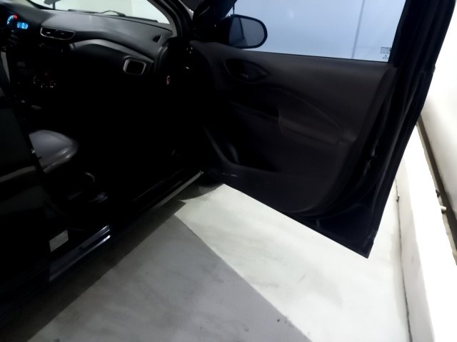 Vehicle_photo_9