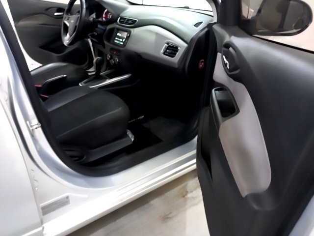 Vehicle_photo_9
