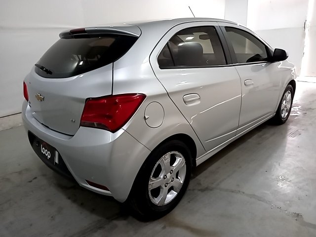 Vehicle_photo_4