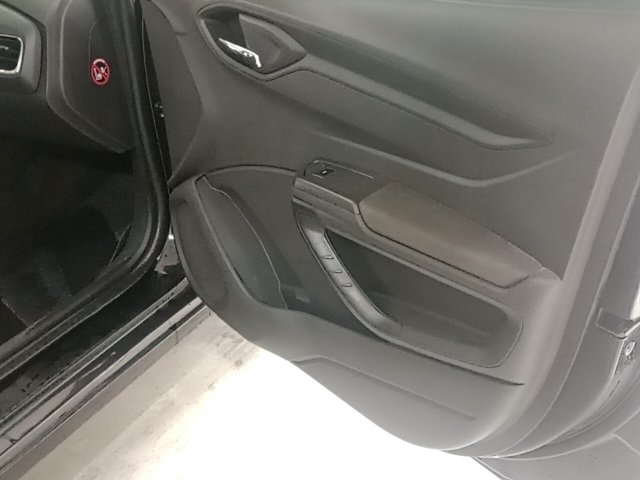 Vehicle_photo_9