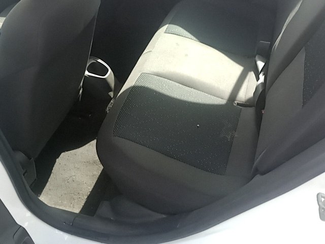 Vehicle_photo_12