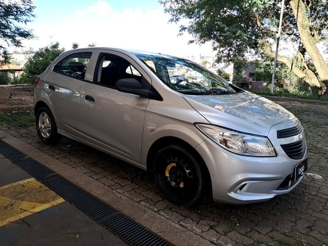 CHEVROLET ONIX 10MT JOYE Frente Motorista
