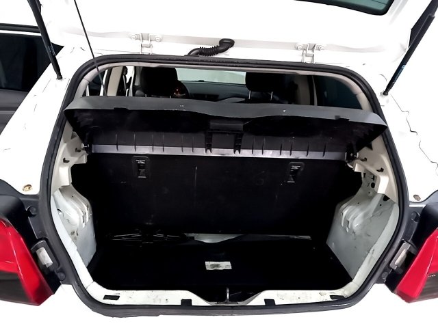 Vehicle_photo_11
