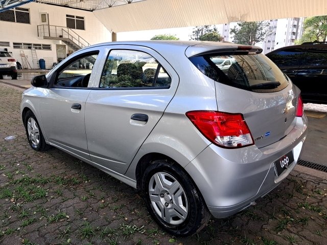CHEVROLET ONIX 10MT JOYE Traseira Motorista