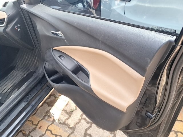 Vehicle_photo_9