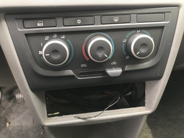 Vehicle_photo_6