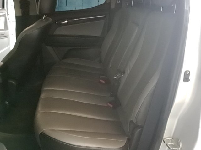 Vehicle_photo_10
