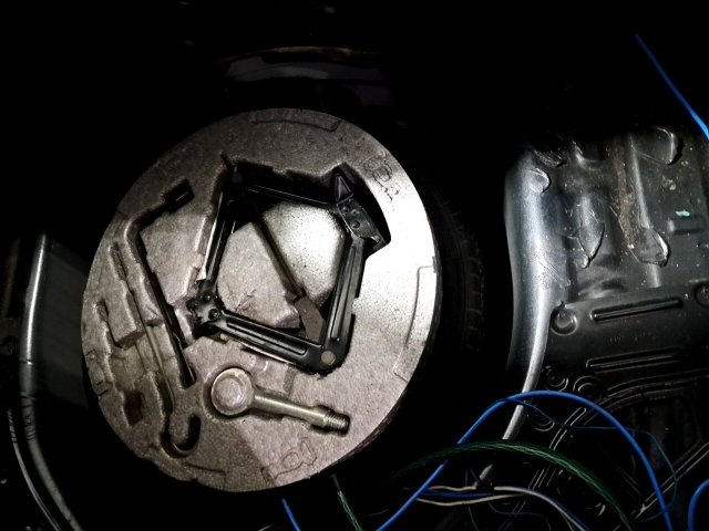 Vehicle_photo_17