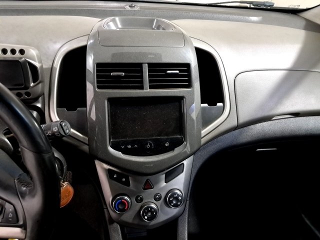 Vehicle_photo_6