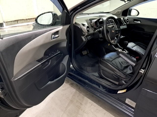 Vehicle_photo_8
