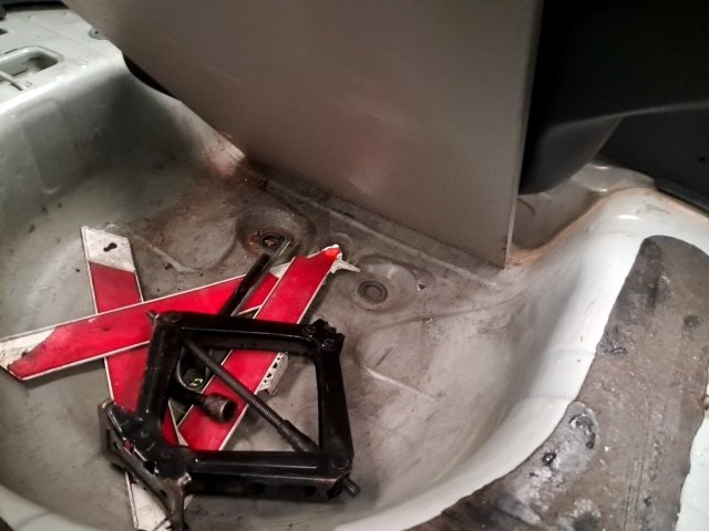 Vehicle_photo_17