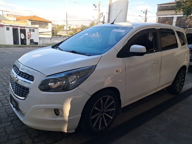 Veículo GM - Chevrolet Spin Chevrolet Spin 1.8 LT 8V Flex 4P Manual 2012/2013 2013 em leilão