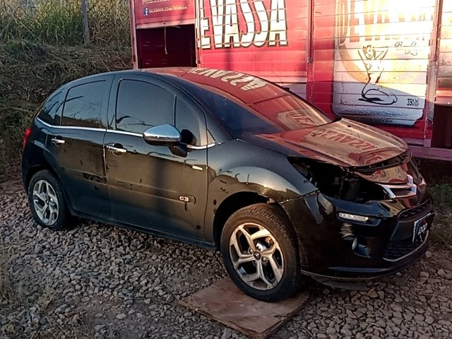 Vehicle_photo_2