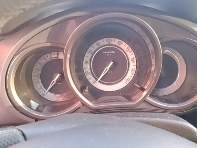 Vehicle_photo_5