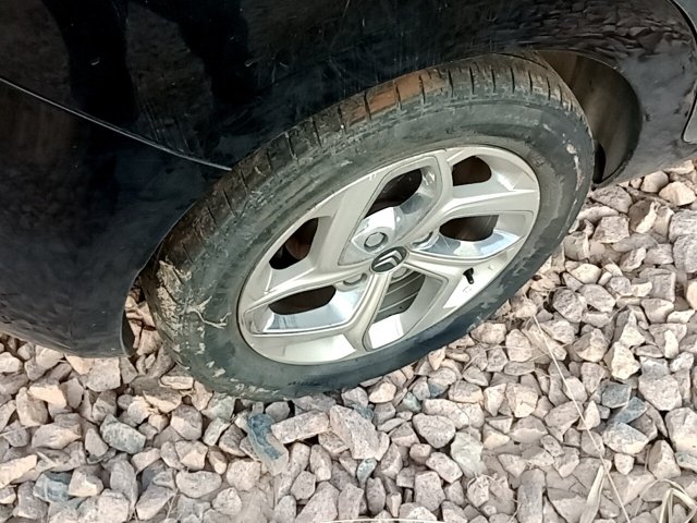 Vehicle_photo_16
