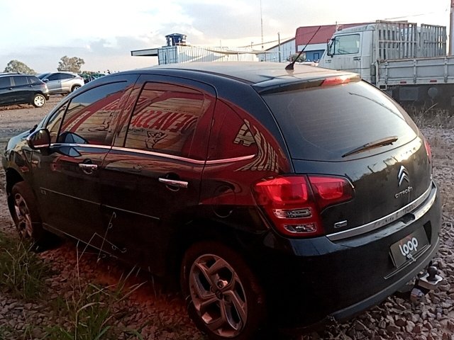 Vehicle_photo_3