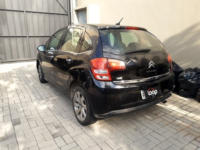 Vehicle_photo_3