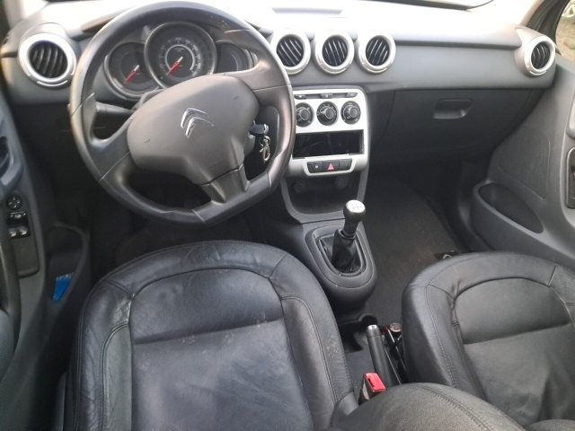 Vehicle_photo_9