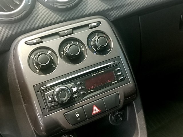 Vehicle_photo_6