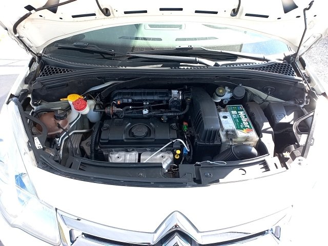 Vehicle_photo_12