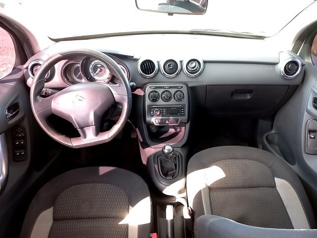 Vehicle_photo_7