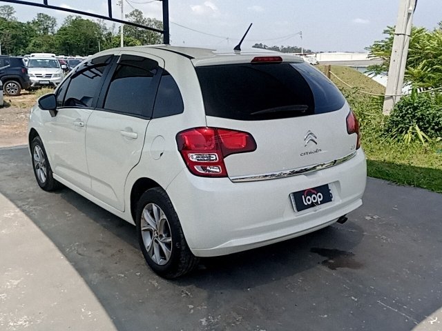 Vehicle_photo_3