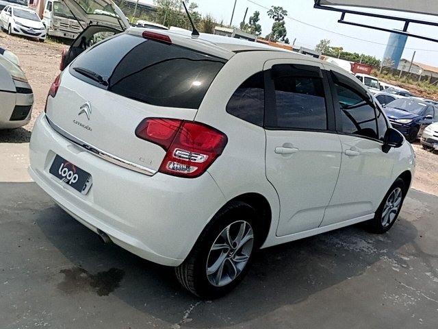 Vehicle_photo_4