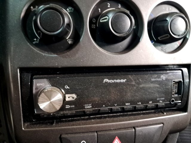 Vehicle_photo_6