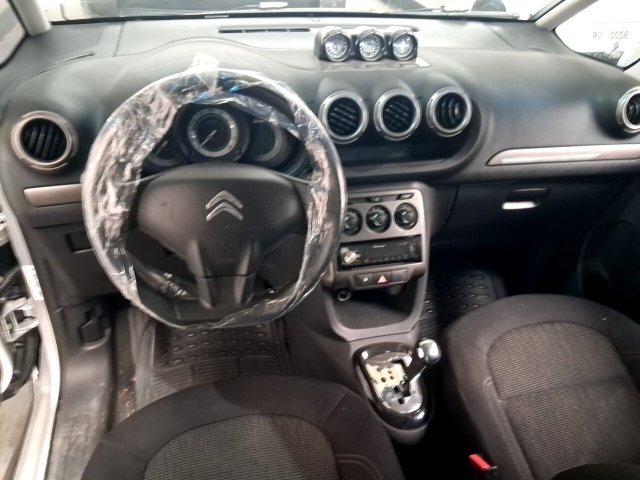 Vehicle_photo_7