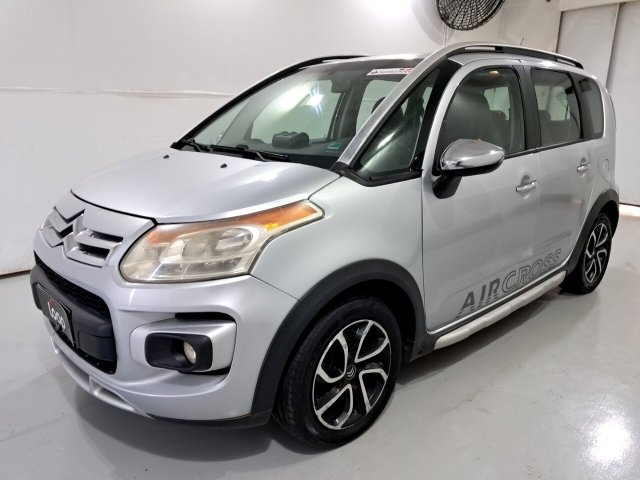 Citroen C3 Aircross EXCM 2010 Conservado com Riscos e Amassados