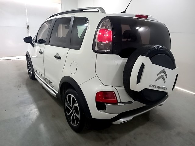 Vehicle_photo_3
